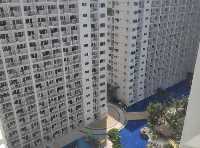 Moa Condotel Pasay Aparthotel *